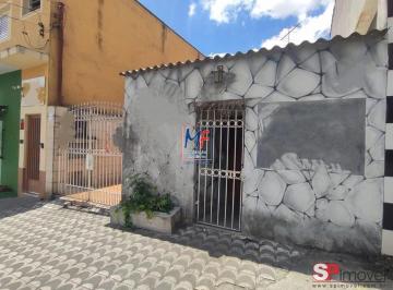 Casa · 187m² · 3 Quartos · Excelente casa térrea no Tatuapé, com 187m² a.u., terreno com 215 m2,  3 dormitórios, sala, cozinha,
