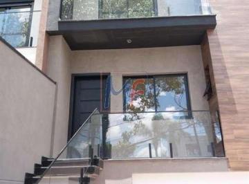 Casa · 185m² · 3 Quartos · Excelente sobrado no Jardim São Paulo, com 185m² a.u., 3 dormitórios (3 suítes), sala, cozinha, pisc