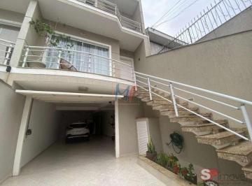 Casa · 205m² · 3 Quartos · Excelente sobrado na Vila Dom Pedro II, com 205m² a.u., 3 dormitórios (3 suítes), sala, cozinha, áre