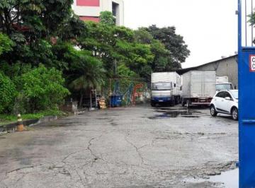 Terreno · 1250m² · Excelente Terreno com galpão localizado na Vila Maria Baixa, 974 m² a.c, 1.250 m² terreno , Frente: