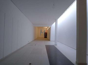 Comercial · 321m² · Excelente e ampla loja no bairro Cerqueira César, 321 m² de área útil, com localização privilegiada,