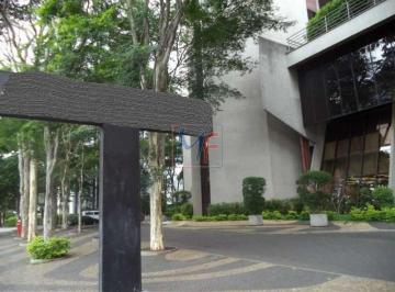 Comercial · 188m² · Excelente Conjunto Comercial no bairro Brooklin Paulista, com 188 m², 16º andar, 4 vagas, ótima loca