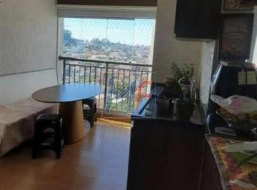 Apartamento · 60m² · 2 Quartos · Excelente apto na Vila Penteado, 60m² a.u., 2 dormitórios (1 suíte), sala, cozinha, varanda gourmet,