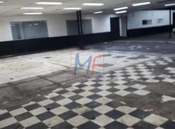 Comercial · 937m² · Excelente galpão  Caxingui, 979 m²terreno e 937 m2 a.u. Imóvel composto de galpão, loja e casa.  ZM 