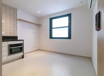 Foto 01 · Apartamento à venda em Copacabana, Rio de Janeiro - 1 quarto, 1 sala, 1 banheiro, 33,89 m² de área.