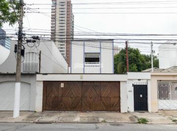 Casa · 200m² · 4 Quartos · 2 Vagas · Encante-se com esta linda casa de 200m² no Campo Belo, São Paulo!