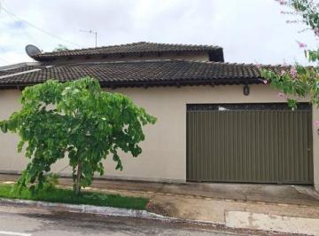 cc80ae87439e9c9382e846f3fa013c9ec0dd5ccb · Casa de 260 m² com 04 quartos à venda por R$ 850.000 no Jardim Balneário Meia Ponte - Goiânia