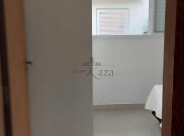 Casa · 360m² · 3 Quartos · 3 Vagas · Oportunidade - Casa - Jardim Britania - 3 Dormitórios - 360m² - Estuda Permuta.