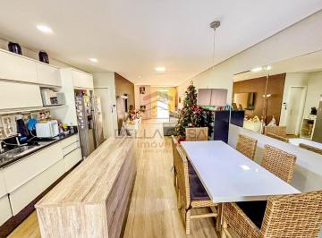 Casa · 280m² · 3 Quartos · 3 Vagas · Sobrado de 280m² com Piscina aquecida e 3 quartos