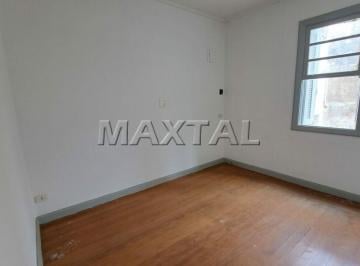 Comercial · 120m² · Conjunto Comercial em Santana com 6 salas, dois banheiros, terraço, próximo ao Metro Santana.