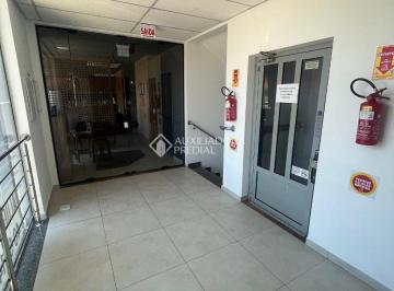 637539_iB9Fpp9ds4941C_637539671a7d68f091a.jpg · Sala comercial no centro de Garopaba