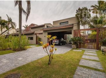 med_f487ca674c0d17ef5e5136f66a5ad2be.jpg · CASA PARA VENDA EM ALPHAVILLE - RESIDENCIAL ALPHAVILLE 02
