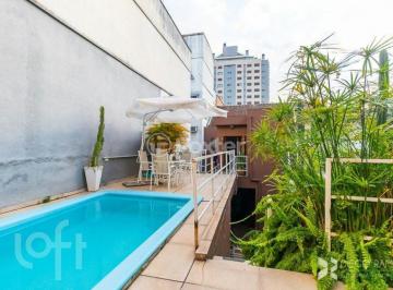 dc8360e8 · Casa, 3 dormitórios, 198 m², em Auxiliadora
