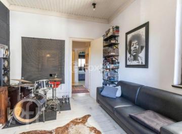 0ec1e776 · Casa, 3 dormitórios, 198 m², em Auxiliadora