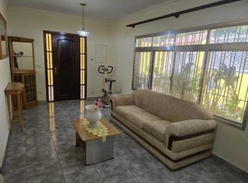 Casa · 250m² · 3 Quartos · 3 Vagas · CASA TÉRREA EM RUA SEM SAÍDA PRÓXIMO AO METRÔ