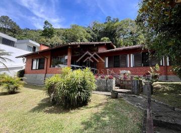 whatsapp-image-2024-12-08-at-102835-2-1733665622688.jpeg · Charmosa casa estilo sítio no Comary!