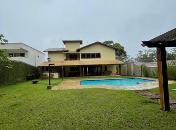 Casa de 4 quartos, Embu-Guaçu · Linda casa no Fazenda da Ilha com 4 suites