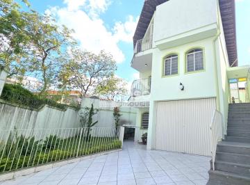 Casa de 4 quartos, São Paulo · Casa no Butantã com 4 quartos com 2 suítes mais Dependência de empregada.