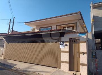 Área de Serviço · Sobrado com 4 quartos à venda em Residencial jandira diez alcalá - SP