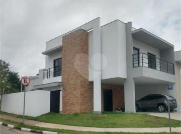 Área de Serviço · Sobrado com 3 quartos à venda em Cajuru do sul - SP