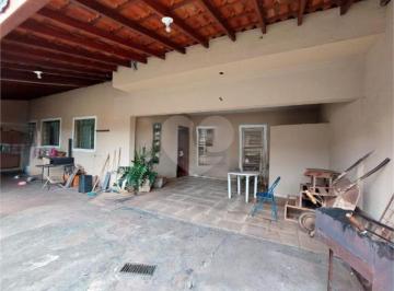 Área de Serviço · Casa térrea com 4 quartos à venda em Jardim maria lúcia - SP