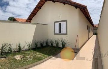 Foto 05 · Imperdível: Casa à venda em Itanhaém-SP, bairro Jardim Magalhães, 2 quartos, 1 suíte, 1 sala, 2 banh