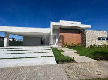 Casa · 1000m² · 4 Quartos · 4 Vagas · GOLF CLUB