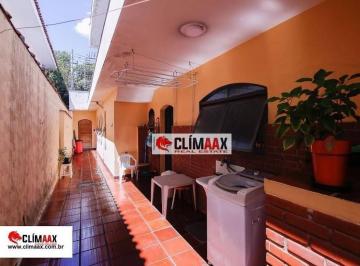 a14c7bc1ab19db192c813dff6e093df176291d63 · Casa em Alto da Lapa com 267m² de terreno, 4 dorm., quintal e churrasqueira - Zona Oeste SP