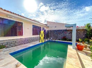 a02fe7eb7c82e8bea40a17cffa9ab5b79c4bc801 · Casa ampla com 3 quartos e lazer privativo à venda, 180 m² por R$ 680.000 - Papicu - Fortaleza/CE