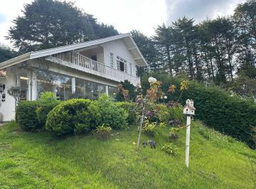 Casa de 4 quartos, Campos do Jordão · Casa - Campos do Jordão