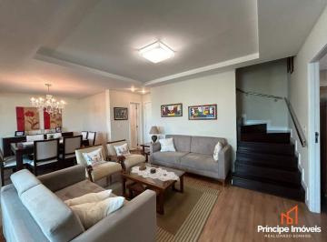 Apartamento · 212m² · 3 Quartos · 3 Vagas · Cobertura com 3 quartos no América em Joinville