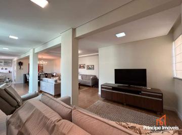 Apartamento · 212m² · 3 Quartos · 3 Vagas · Cobertura com 3 quartos no América em Joinville