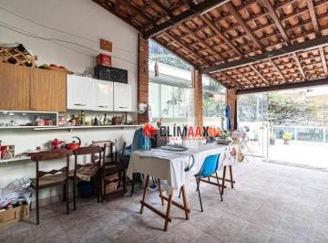 80aa711ff39a1275bae4cbd8034e63427267070d · Sobrado à venda em Vila Pompeia com 124m² construídos, 3 dorm., suíte e 2 vagas - Zona Oeste SP