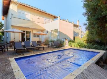 Casa · 266m² · 4 Quartos · 4 Vagas · Casa em condomínio com piscina, 4 Suítes, à venda, 266,24 m2, Santa Felicidade, CURITIBA - PR