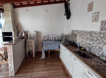 Casa · 200m² · 4 Quartos · 2 Vagas · CASA BAIRRO JARDIM BRASÍLIA