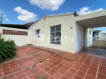 Casa · 123m² · 2 Quartos · 3 Vagas · Casa terrea 2 quartos quintal e edicula disponivel para venda no Jardim Hungares zona norte Sorocaba