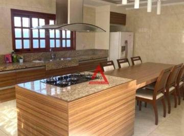 c6e45637b1068f910bee8252683c8176ecf7df2e · APARTAMENTO COM 3 QUARTOS, SENDO UM SUÍTE COM CLOSET E BANHEIRA, próximo ao Alvorada no Centro de It