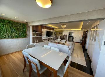 whatsapp-image-2024-07-03-at-142112-1-17200290336815.jpeg · Apartamento de alto padrão todo reformado a venda com 248m²