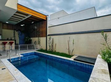 Casa de 3 quartos, Sumaré · Casa Térrea á venda com piscina, 3 dormitórios e 1 suíte em condomínio, Sumaré