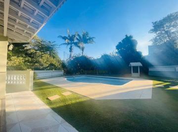 PISCINA · Casa à venda no Condomínio Estância Marambaia, Vinhedo