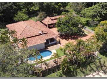 Rural de 3 quartos, Angatuba · Fazenda com sede de primeira