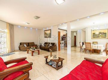 Casa · 347m² · 4 Quartos · 6 Vagas · Casa térrea 4 quartos Colônia Agrícola 900m² em Localização Privilegiada, ao Lado do Taguapark, es