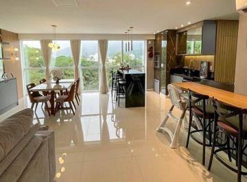 Apartamento · 187m² · 3 Quartos · Apartamento mobiliado com 3 suítes no Centro
