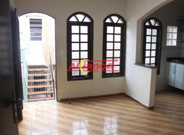 Casa · 110m² · 2 Quartos · 1 Vaga · Casa 110m², com 2 quartos, 1 vaga e varanda para locação no Parque Continental II.