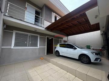 Casa · 100m² · 3 Quartos · 2 Vagas · Sobrado NOVO Santa Terezinha com 3 suítes, 2 vagas