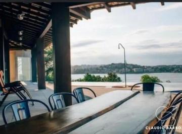 Casa · 421m² · 4 Quartos · 4 Vagas · Mansão no Morro do Moreno, Praia da Costa.