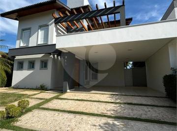 Área de Serviço · Casa com 4 quartos à venda em Condomínio village taubaté - SP