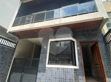 Casa · 249m² · 4 Quartos · 3 Vagas · Casa com 4 quartos à venda em Gonzaga - SP