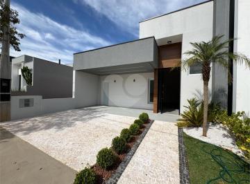 Área de Serviço · Loteamento com 3 quartos à venda em Jardim Novo Horizonte - SP