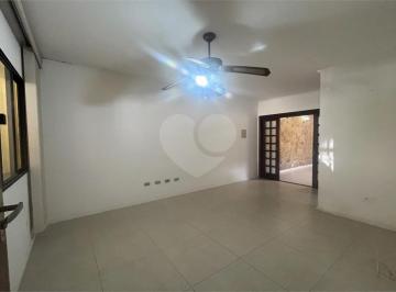 Casa · 250m² · 5 Quartos · Sobrado com 5 quartos à venda em Vila nova carolina - SP